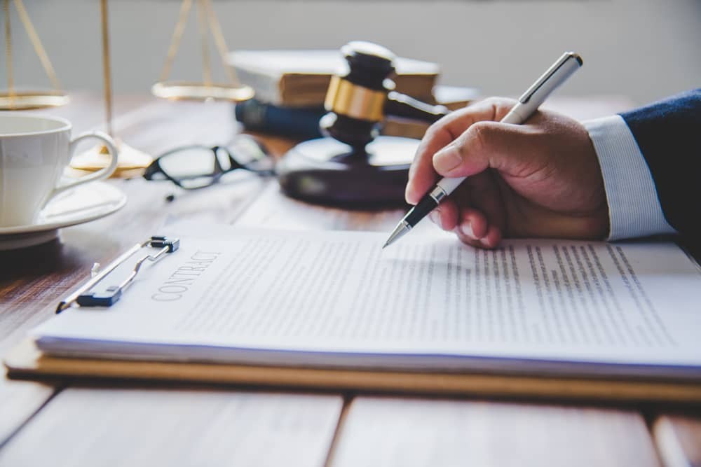 Gestion des impayés, des contentieux, contrat d'assurance
